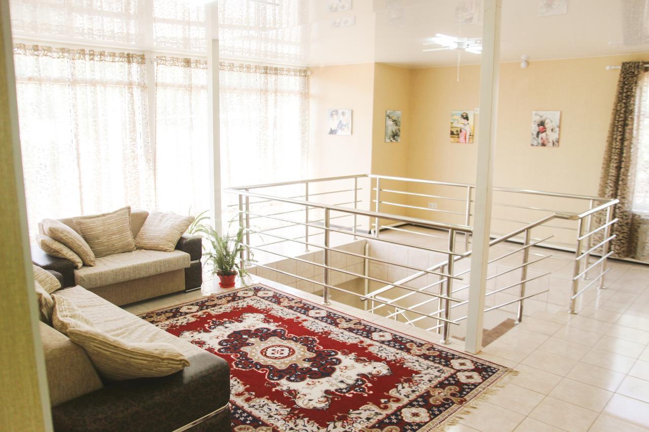 Hostel Esal Ош Екстериор снимка