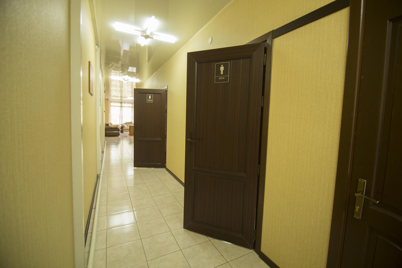 Hostel Esal Ош Екстериор снимка